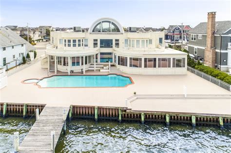 Joe Pescis Jersey Shore Mansion For Sale Top Ten Real Estate Deals