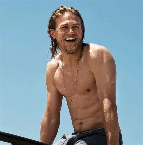 Everything Charlie Charlie Hunnam Actors Tv Actors