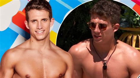 Who Was Dumped From Love Island Callum Macleod Is First Islander To Leave The Villa Mirror Online