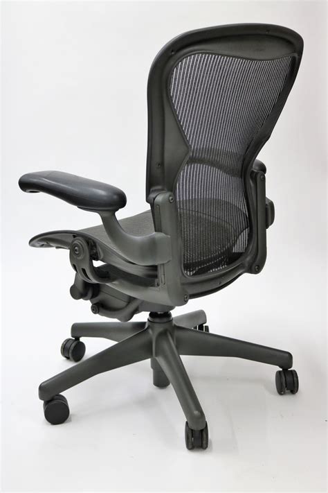Aeron Chair Size Chart Herman Miller Aeron Chair