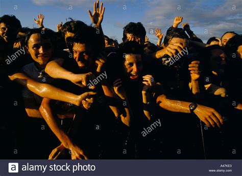 U2 Concert Crowd Hi Res Stock Photography And Images Alamy