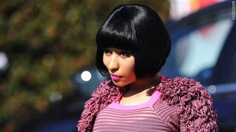 Nicki Minaj Suffers Fat Lip In Suitcase Argument Police Say