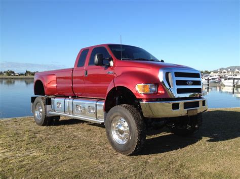2008 Ford F750 4x4 For Sale