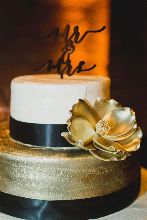 White And Gold Wedding Cake Simple Wedding Cake Wedding Black