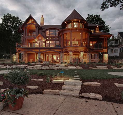 Today, smith mountain lake, besides being a source of electricity and drinking water, is a prime recreational resource for fishermen and long before columbus journeyed to the americas, native americans lived and traded in the roanoke valley. Diamond Lake Dream Home By Helman Sechrist Architecture ...