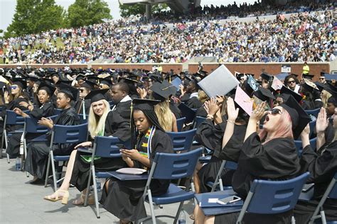 How to get from savannah to statesboro. GS to let students choose between Statesboro, Savannah ...