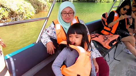 Could be better with the boat service. Taman Rekreasi Gunung Lang, Ipoh. - YouTube