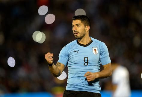 Download Uruguayan Soccer Luis Suárez Sports 4k Ultra Hd Wallpaper