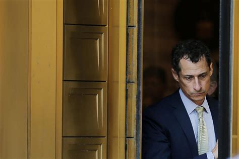Sex Addict Anthony Weiner Cries In Court As He Is Jailed For Sexting Girl 15 The