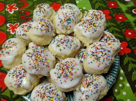 This italian anise cookie pairs well with coffee or tea, or as an after dinner digestive aid. Italian anise cookies | Recipe | Anise cookie recipe, Italian anise cookies, Anise cookies