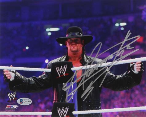 The Undertaker Signed Wwe X Photo Beckett Coa Pristine Auction