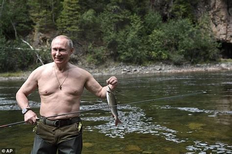 Topless Photos Of Vladimir Putin Earns Him Russia S Sexiest Man Award
