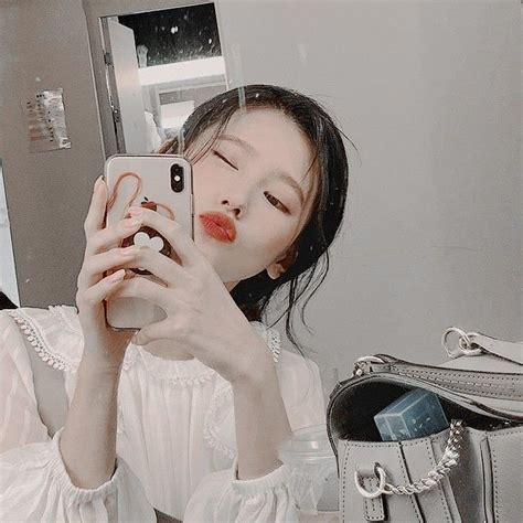 Korean Girl Selfie Telegraph