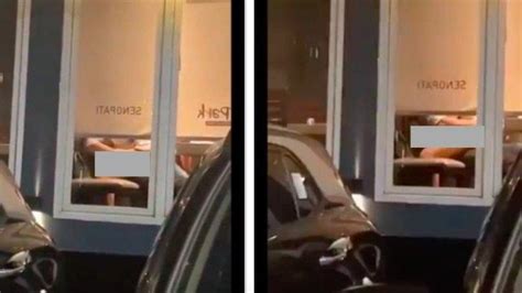 Viral Video Pasangan Mesum Di Atas Kursi Restoran Di Senopati Polisi Lakukan Penyelidikan