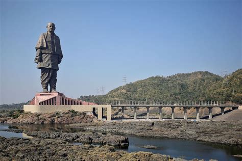 Photos The 15 Tallest Statues In The World The Atlantic