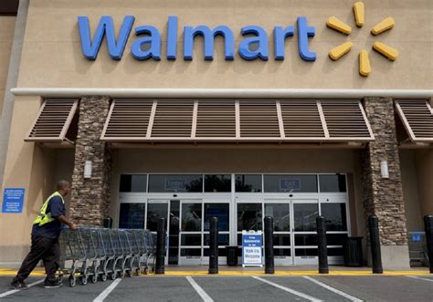 Wal Mart Takes Aim At Amazon