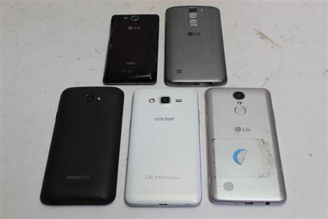 Lg Samsung Coolpad Cell Phone Lot 5 Pieces Sold For Parts