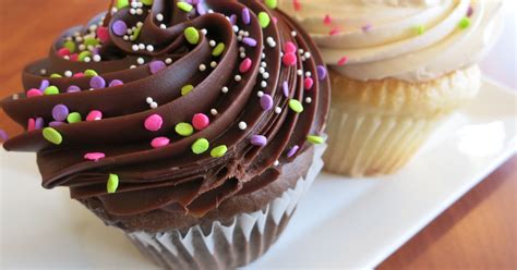 5 Reasons Why We Love Cupcakes