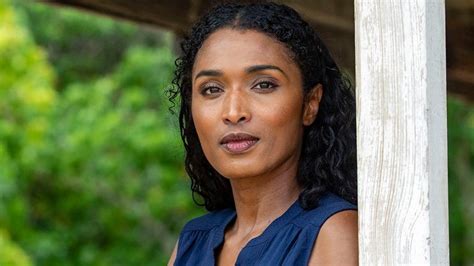 Death In Paradise Series 10 All You Need To Know Bt Tv