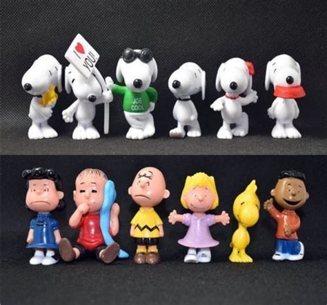 12pcs Peanuts Snoopy Action Figures Set Kid Figurines Doll Toy Cake