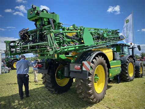 Cereals 2022 New R975i To Head Deere Trailed Sprayer Range Farmers Weekly