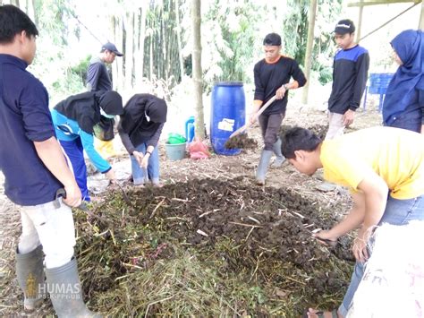 Fakultas Peternakan Id Bioponic Solusi Atasi Limbah Organik Di Desa