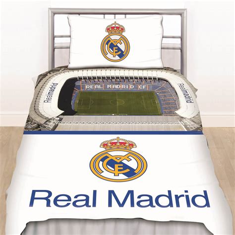 Real Madrid - Fleece Blanket | www.unisportstore.com
