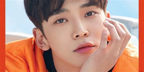 They were part of fnc's trainee system 'neoz school' and took part in the survival show. SF9's Rowoon gives his two cents on being married without ...