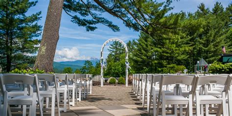 Among The Top Outdoor Wedding Venues In New Hampshire Stonehurst Manor