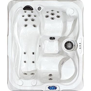 Engineered for the worlds harshest climates. HL 628L Hot Tub by Healthy Living Hot Tubs | Woburn Hot ...