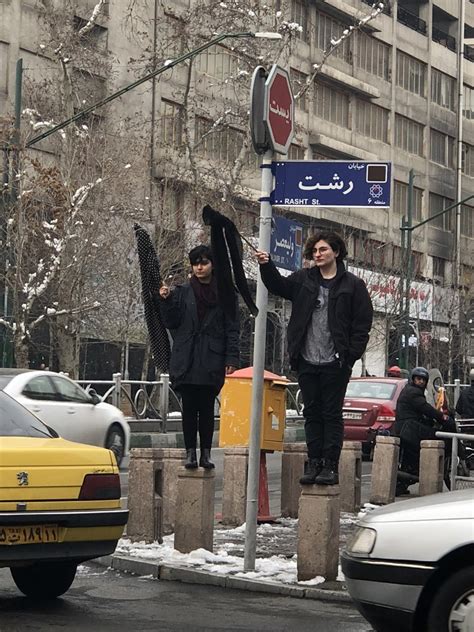 ادامه اعتراض به حجاب اجباری در تهران سایت خبری‌ تحلیلی زیتون
