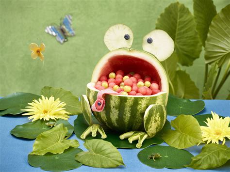 Frog Watermelon Board In 2021 Watermelon Carving Watermelon