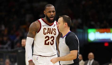 Lebron James Fumes As Hes Ejected For The First Time In 15 Year Career