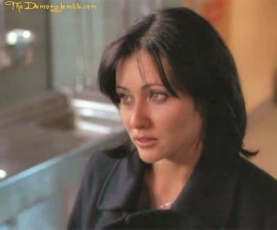 Which Prue Is It Anyway Prue And Piper Halliwell Photo