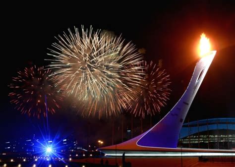 Tonyenglishvn Sochi Olympic Flame