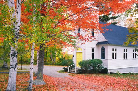 These Small Towns Have The Best Fall Foliage For Leaf Peeping Paysage