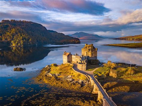 25 самых красивых средневековых замков в мире