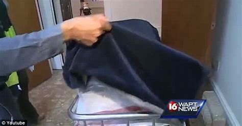 Lexington Mississippi Man Wakes Up In Body Bag After Being Declared Dead Daily Mail Online