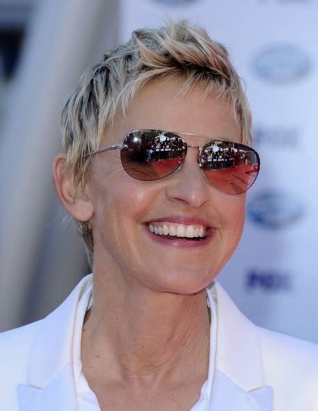 short hairstyles for women over 50 with glasses