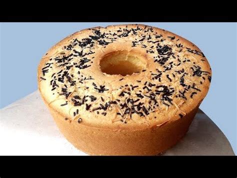 4 butir telur 100 gram gula pasir 1 sendok teh emulsifier (sp/tbm) 1/4 sendok teh garam 60 gram tepung terigu protein sedang 100 gram pisang. Tidak di sangka, kue Bolu dari singkong ini rasa nya lebih ...