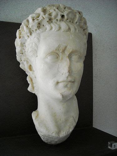 Portrait Of Caligula With Civic Crown Caligulan Period Statues