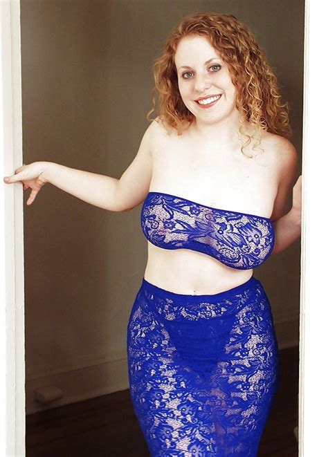 Kira Redhead Amateur In Lacey Blue Getup 48 Bilder