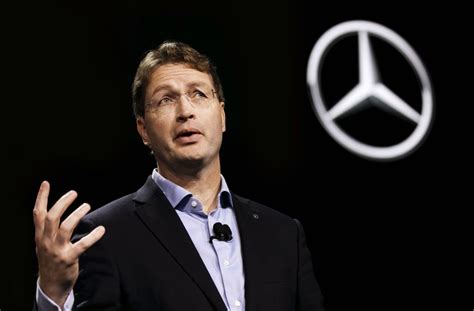 Daimler Chef Ola K Llenius Muss Der Spagat Gelingen Wirtschaft