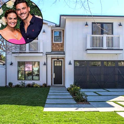 Go Inside Jax Taylor And Brittany Cartwrights 2 Million Home E Online