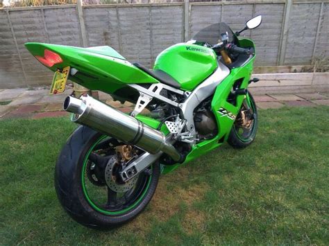 The bike has a brand new front and back tire, rand new clutch and brake levers, ew clutch cable, ew chain and front and back. Kawasaki Ninja ZX6R 636 2003 B1H Green | in Bournemouth ...