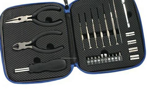 The Daily 25 Piece Everyday Tool Setchina Wholesale The Daily 25 Piece