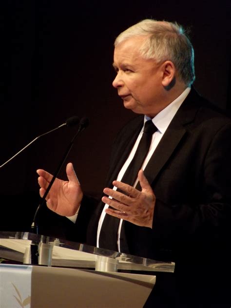 Konwencja PiS w Koninie – Jarosław Kaczyński – OSTATNI gasi światło