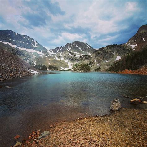 Beautiful Mountain Lake Rcolorado