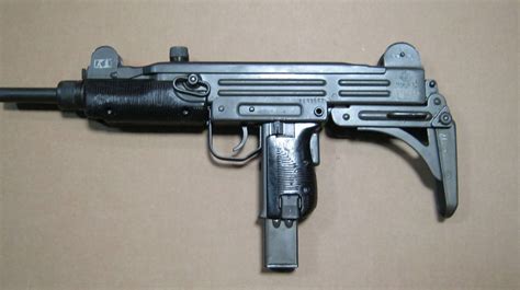 Pistolet Uzi Kal 9x19 Semi BroŃ BroŃ Kolekcjonerska Arms