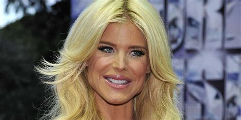 Victoria Silvstedt La Biographie De Victoria Silvstedt Avec Gala Fr